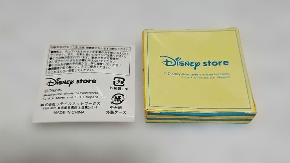 DisneyStore PALS イーヨー ピンバッジ