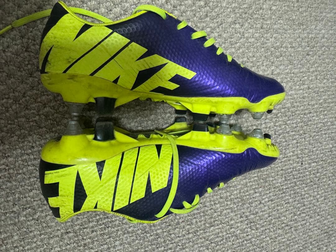 Nike Mercurial ネイビー/イエロー スパイクシューズ