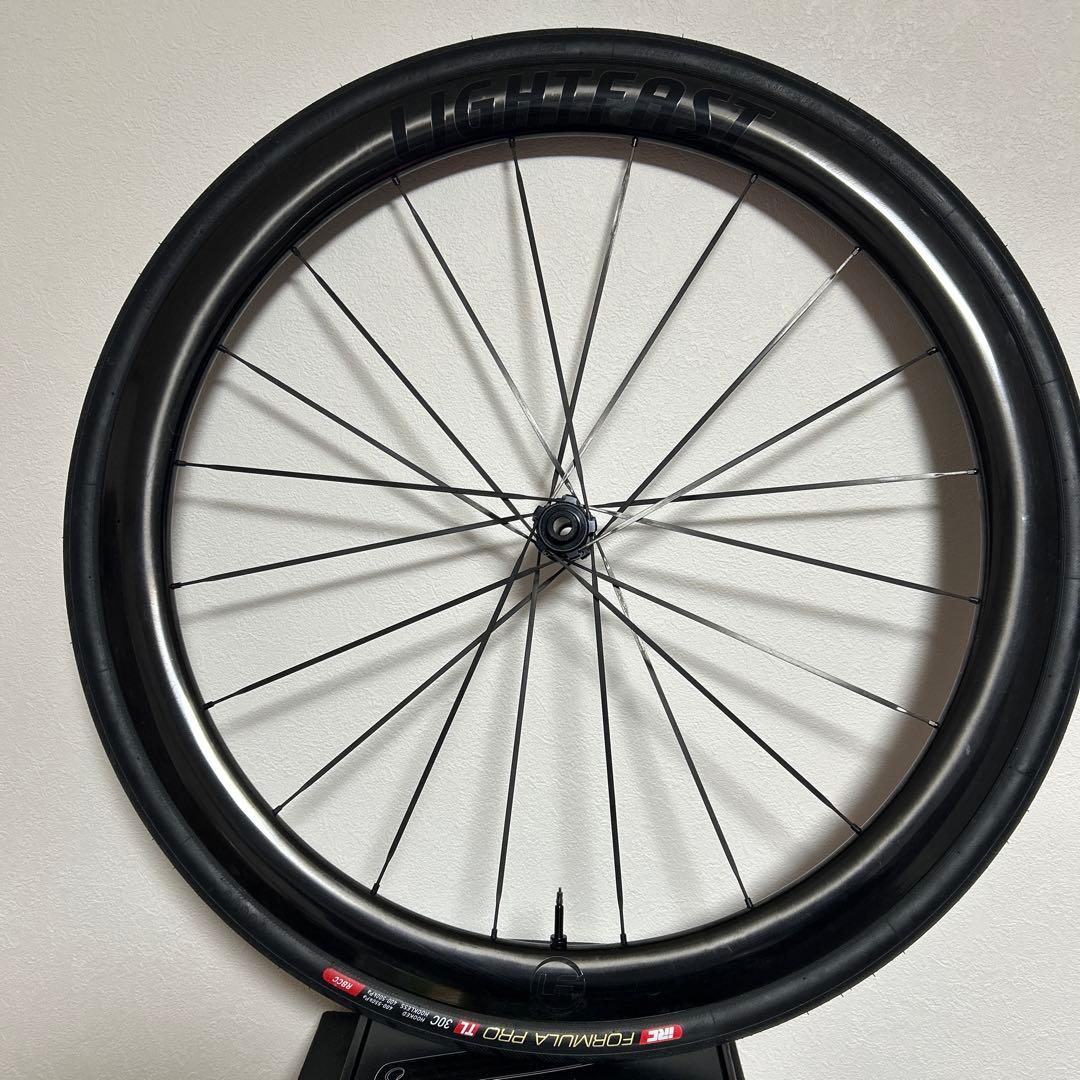 ライトファスト LIGHTFAST カーボン TLR フロントホイール