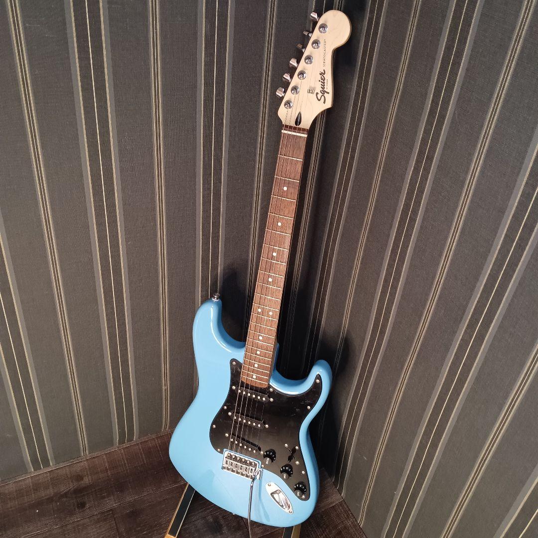 美品 Squier スクワイヤー BLUE ストラト エレキギター ケース