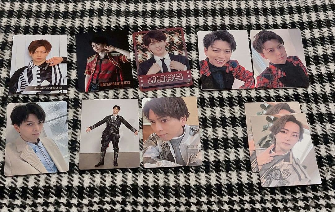 トレカ チェキ コースター 2L 缶バッジ めせもあ。 パンダドラゴン 他