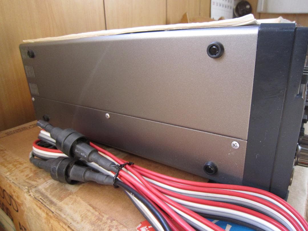 KENWOOD TS-850S HF 100wトランシーバー完動　綺麗　本箱付