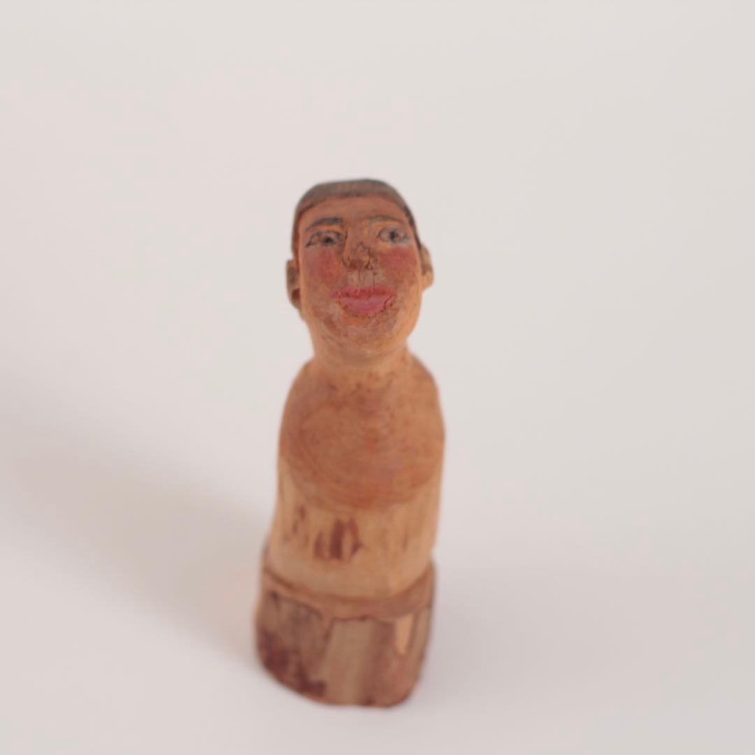 ふしぎな 木彫 人物像 古道具 アンティーク オブジェ