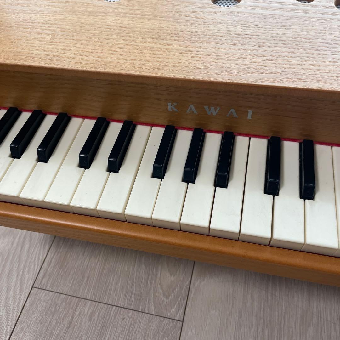 河合楽器製作所 KAWAI ミニピアノ P-32 ナチュラル　ベージュ　オークル