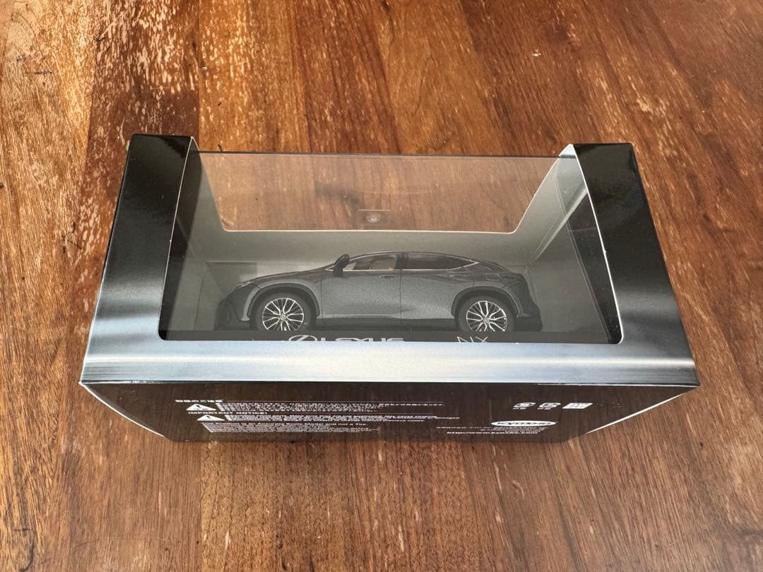 【未使用・未開封】京商　レクサス　新型　NX 1/43 LEXUS