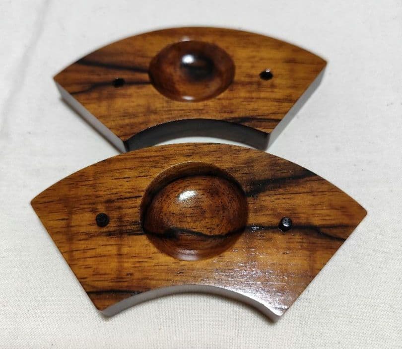 茶道具 黒柿扇面香合