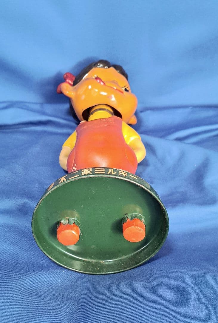 不二家のペコちゃん人形　アンティーク