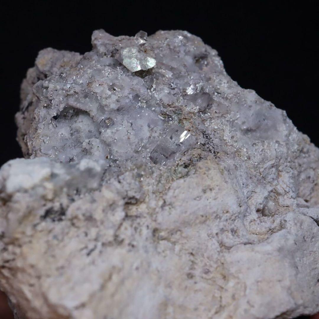 トパーズ 母岩付き 229.8g TZ417 原石 鉱物　パワーストーン　天然石