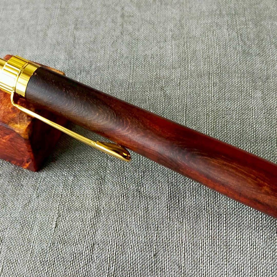 サイアミーズローズウッド　糸縮杢　ハンドメイド　木軸シャープペン　0.5mm