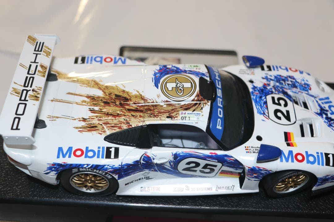 貴重　ANSON RACING製 ポルシェ９１１ＧＴ１　１／１８　中古品