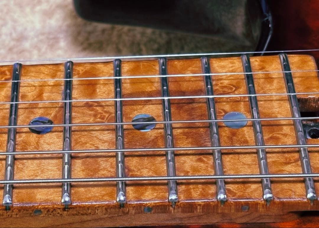 ギター Addictone Custom Guitars HSH