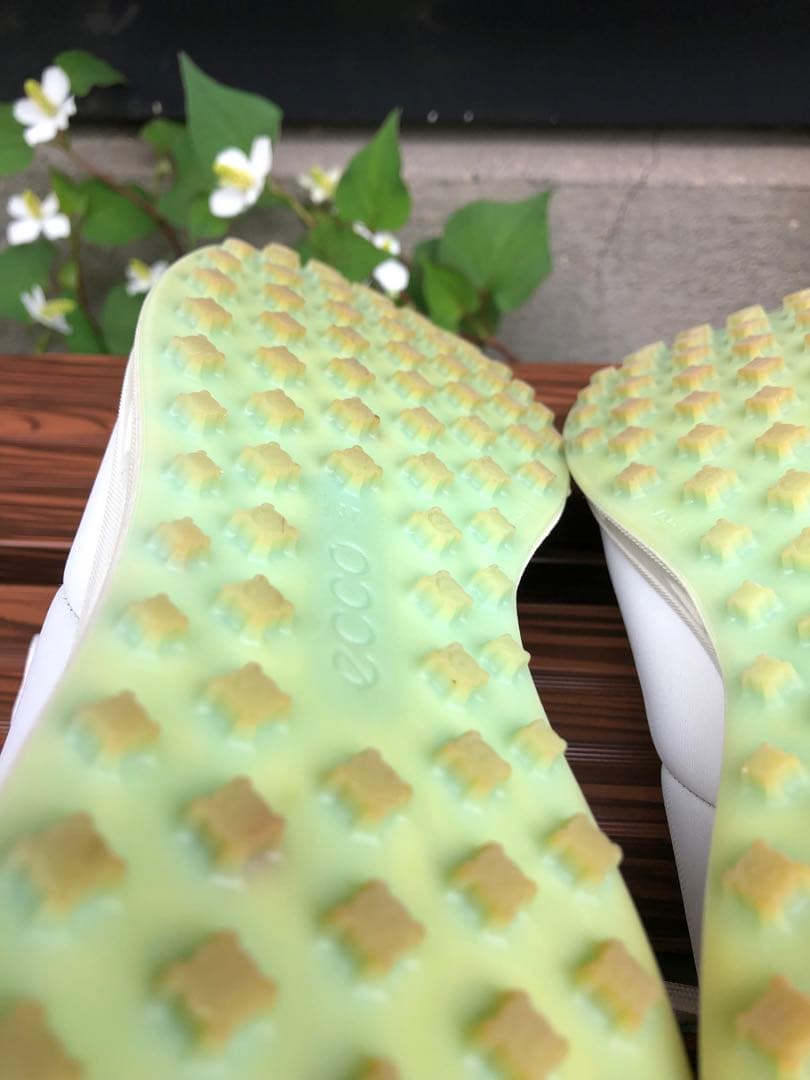 337番 美品ECCO ゴルフシューズ 37 23.5cm スパイクレス