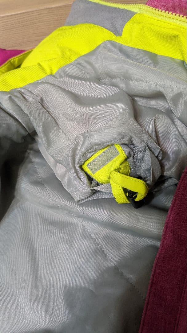 デサント　未使用含む　子ども用スキーウェア ピンク　130 140 150