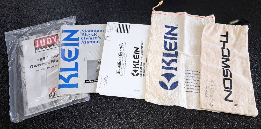 《極美品》★MADE IN USA★  ATITUDE RACE 97