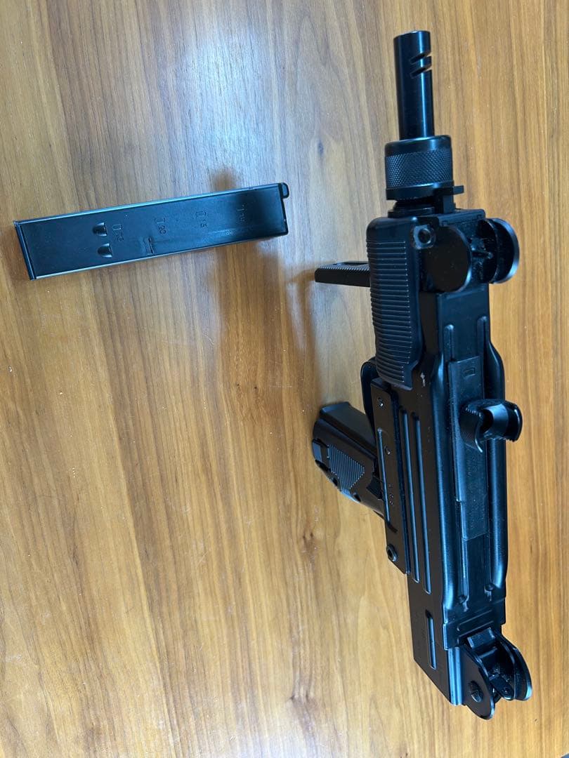 WA mini UZI エアソフトガン