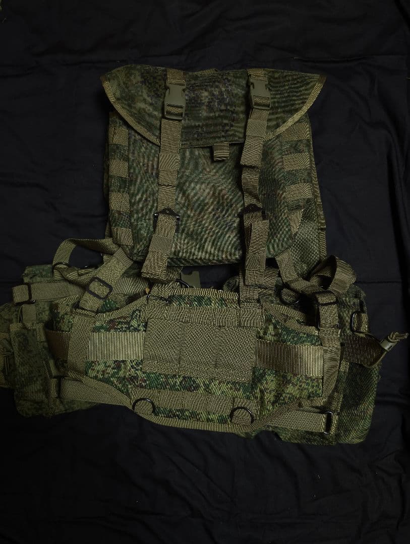 赤字出品　SMERSH チェストリグ デジタルフローラ レプリカ