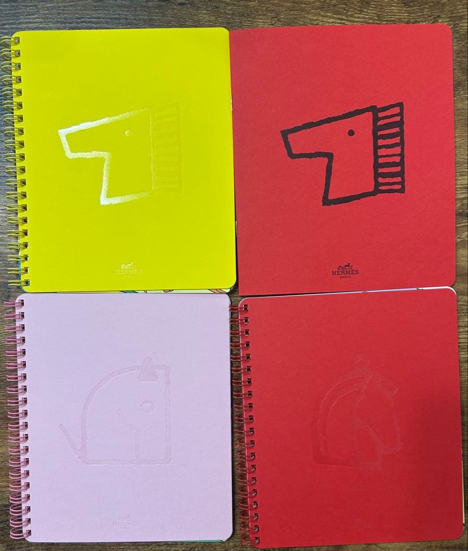 HERMES　エルメスの馬さがし　3色+キッズセット　シールブック　ノート
