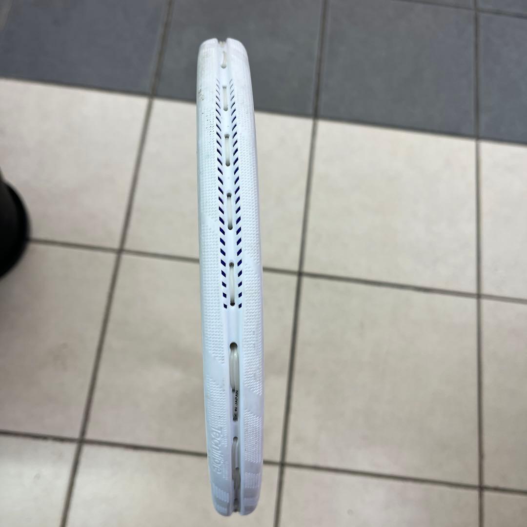 テクニファイバー　T-FAGHT 300 グリップ2