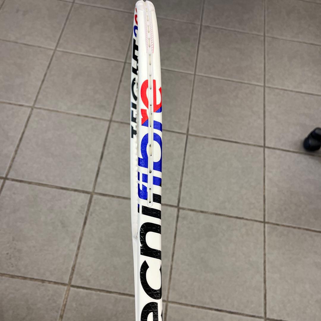 テクニファイバー　T-FAGHT 300 グリップ2