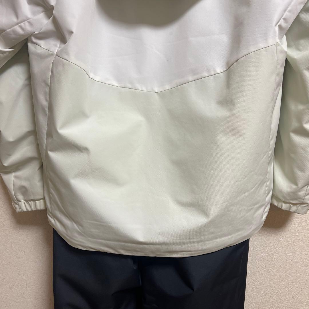 子ども用スキーウェア DESCENTE デサント　150 女の子　ホワイト