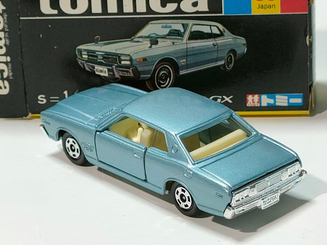 黒箱トミカ 85　日産グロリア2000GX　美品　日本製　デッドストック