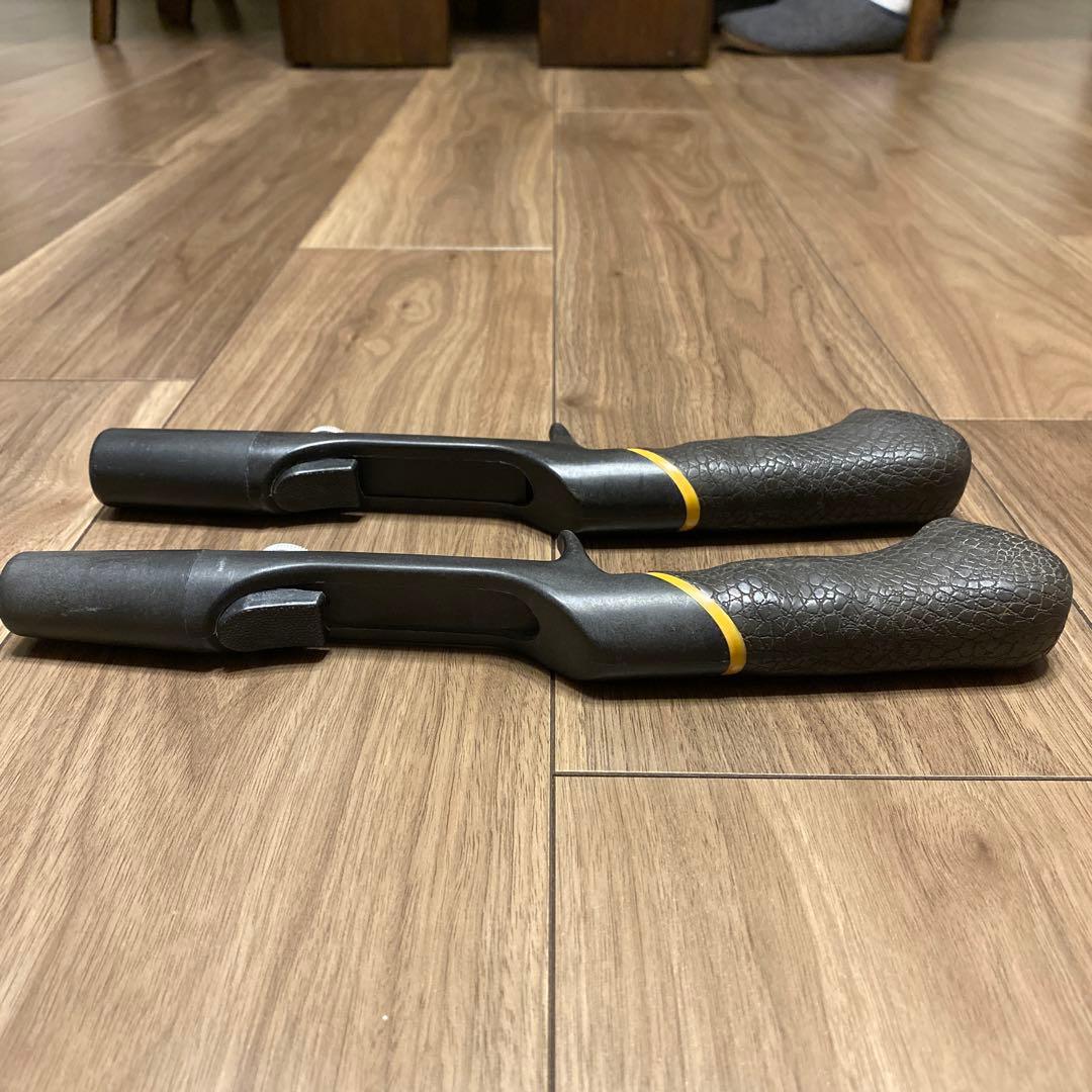 Fenwick フェンウィック 黒の黄帯 グリップ 2本セット