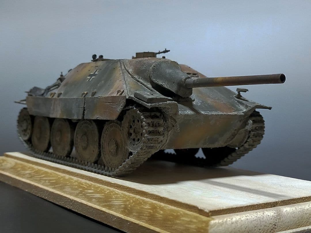 戦車模型の製作代行ページ タミヤ キングタイガー1/35