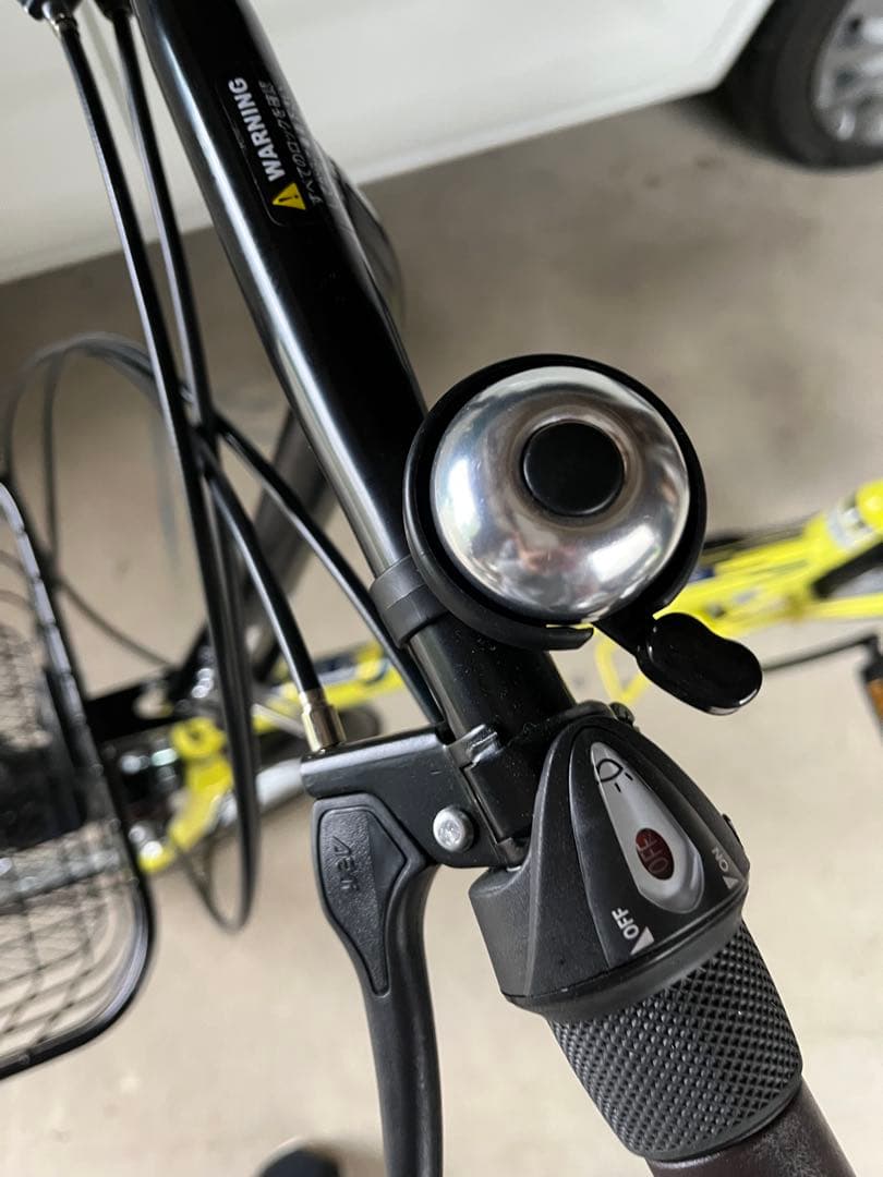 新品未使用　折りたたみ自転車(黄色)