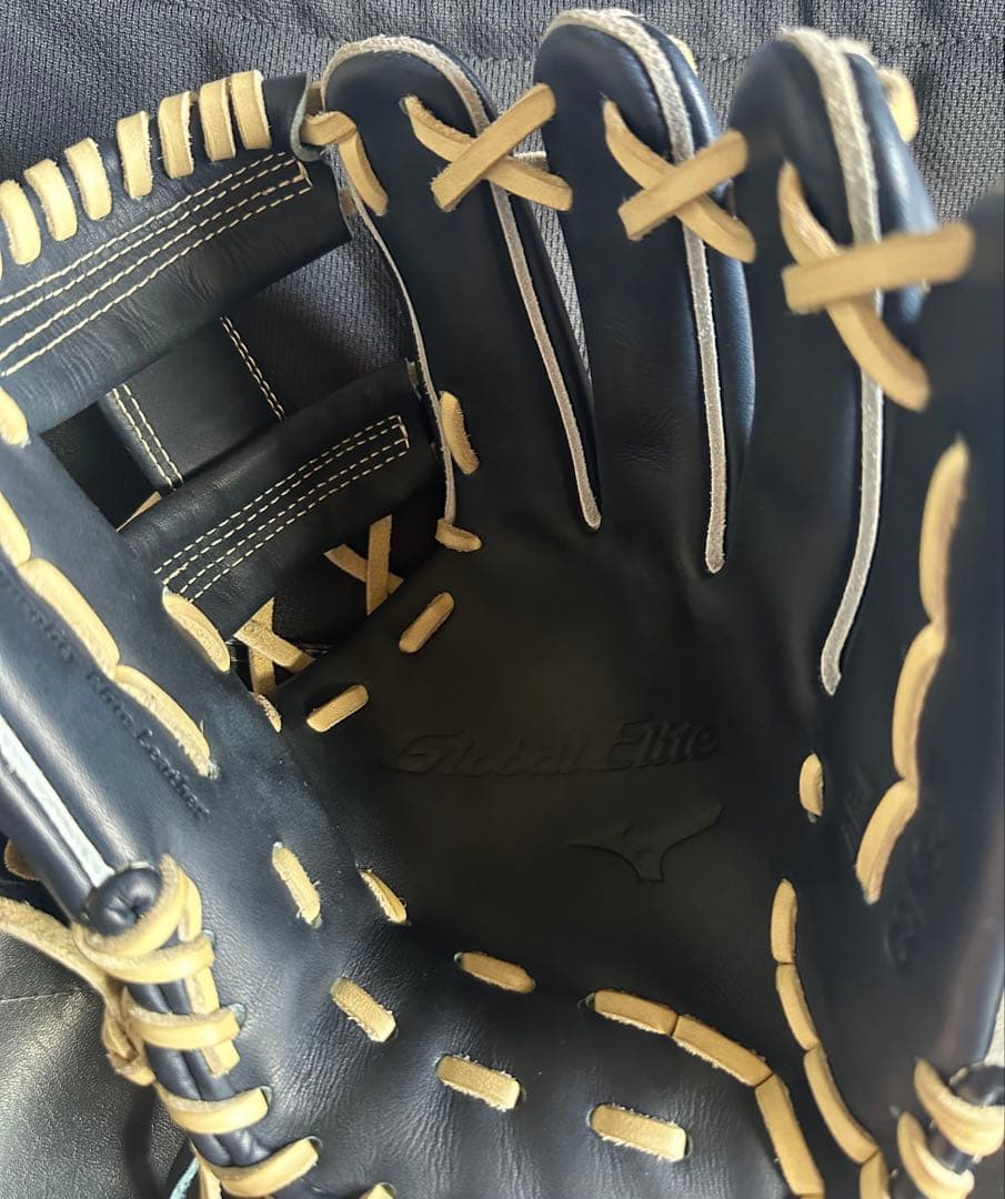 硬式　ミズノ グローバルエリート ∞インフィニティNEO サイズ9 型付け済