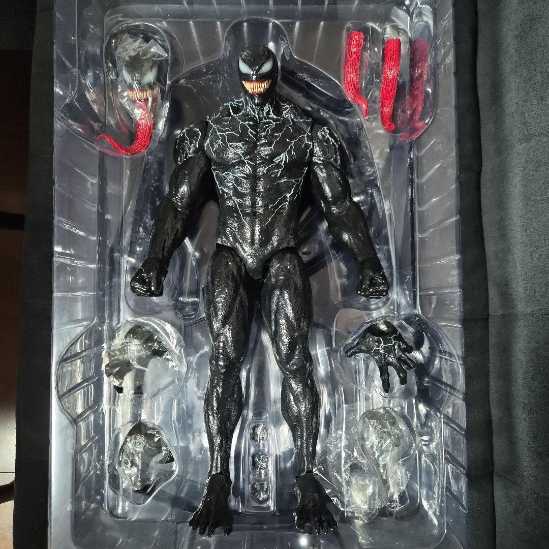 ホットトイズ　ヴェノム