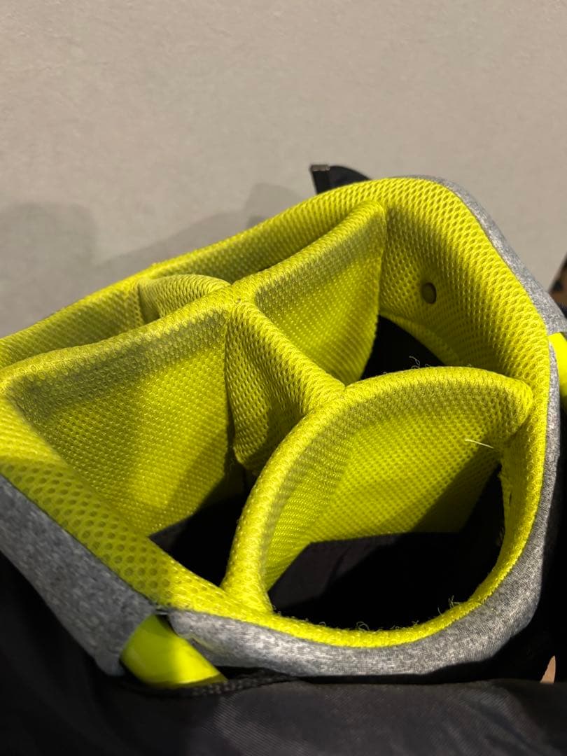 PUMA フード付きキャディバッグ グレー