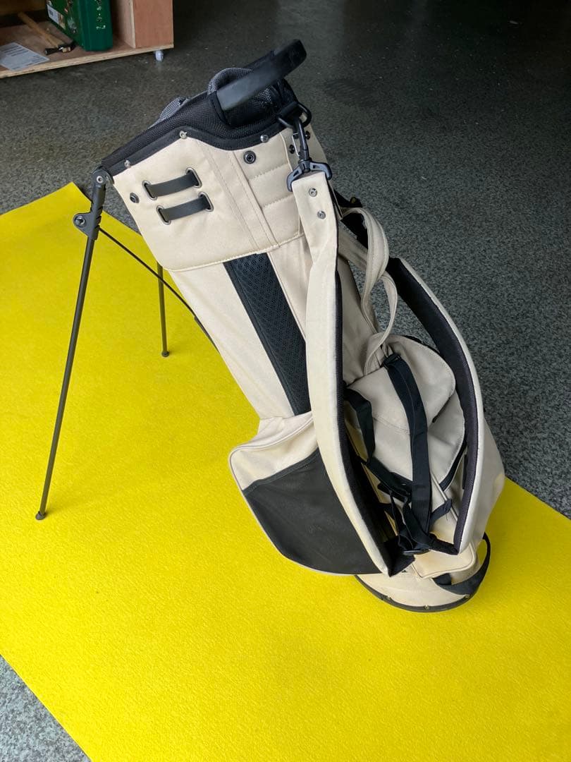 JONES ベージュ ナイロン ゴルフバッグ スタンド付き