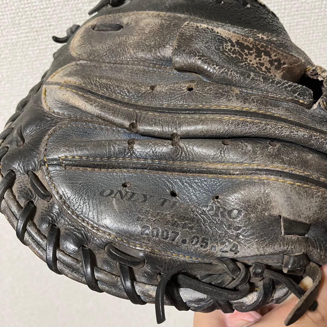 東京ヤクルトスワローズ 川本良平 実使用 支給 キャッチャーミット ハタケヤマ