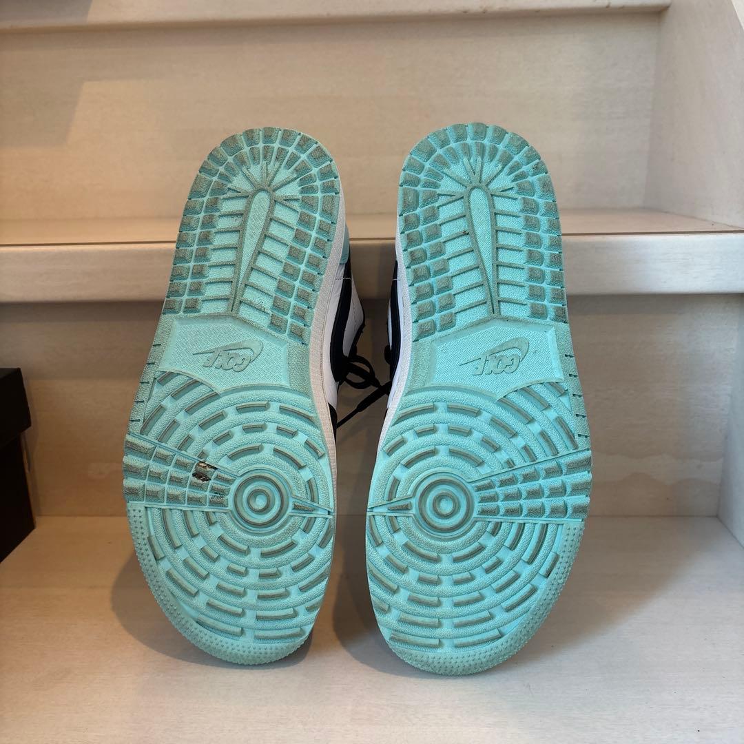 n10AIR JORDAN 1 LOW G 26 ブラック/ホワイト/コパ