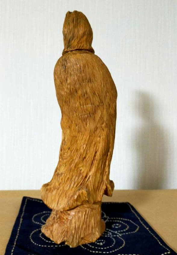 セール✨滴水観音立像　一本木彫り　天然木柘植　仏像　仏教美術