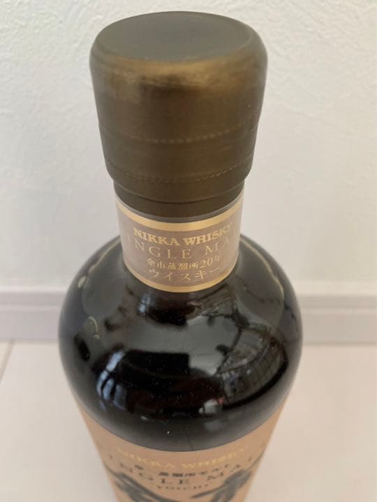 ニッカウヰスキー シングルモルト 余市20年700ml