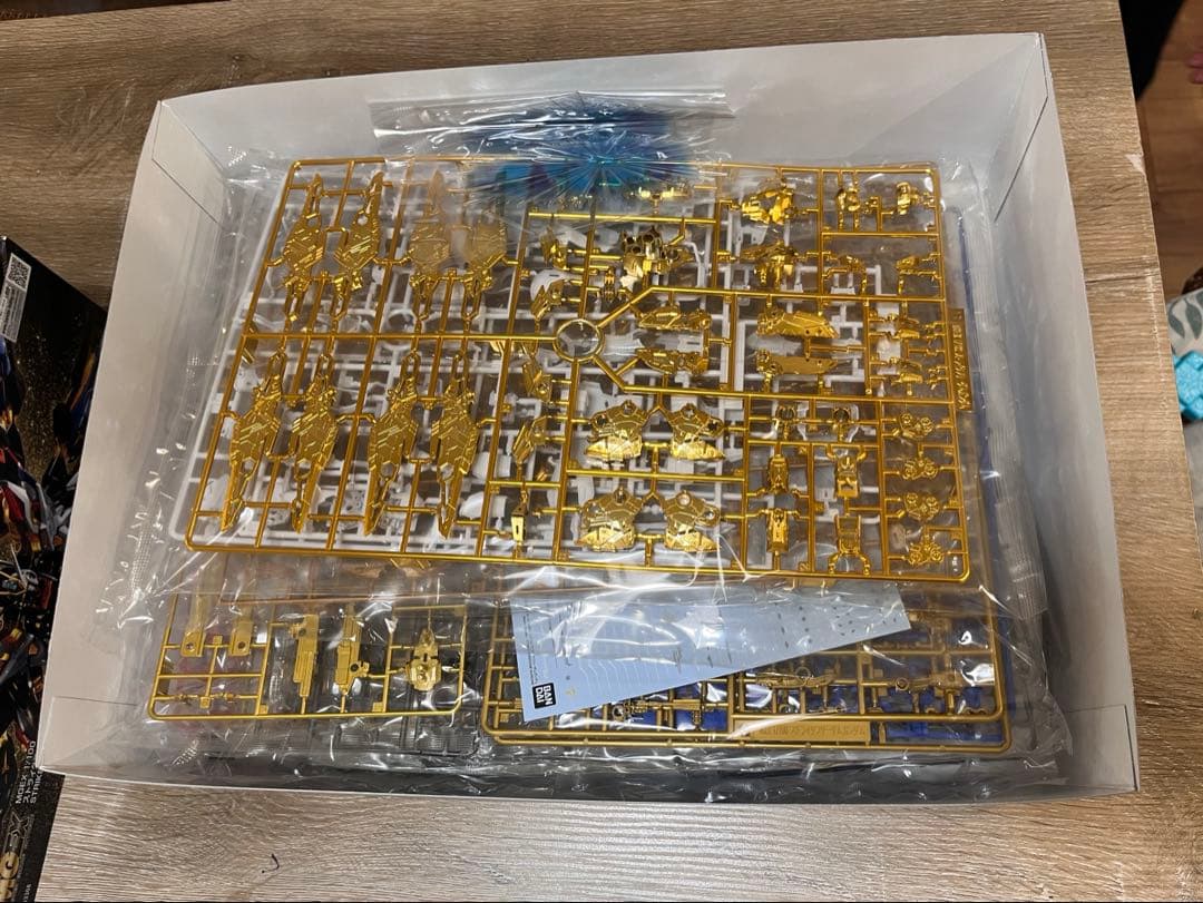 MGEXストライクフリーダムガンダム & ZZガンダム &ガンダムリントヴルム