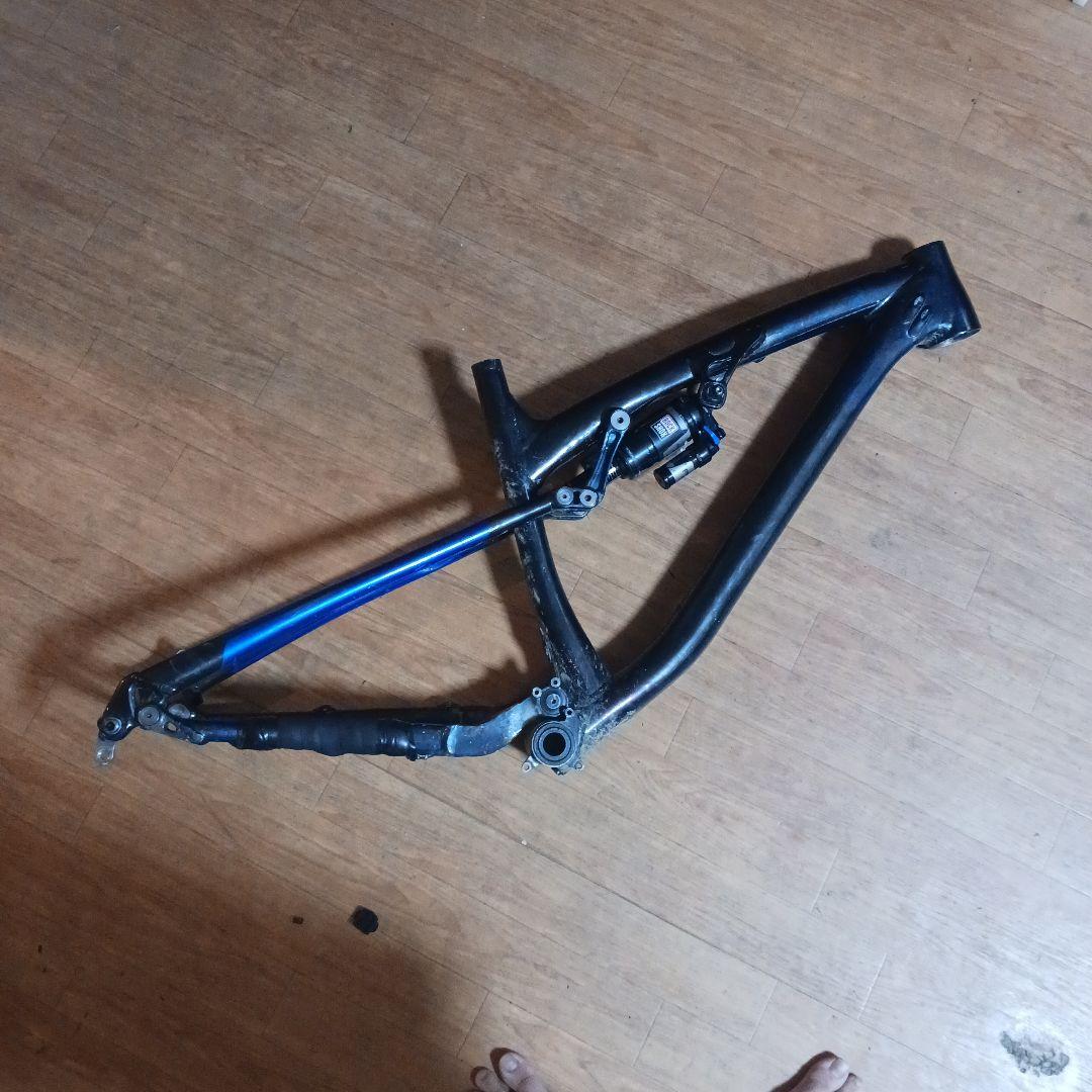 ロッキーマウンテンフレーム 自家塗装