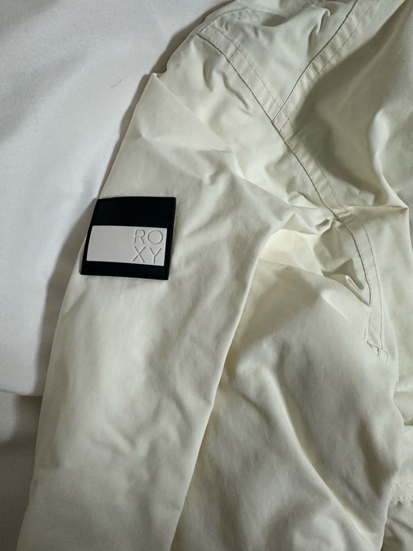 ROXY ファー付きホワイトアウター