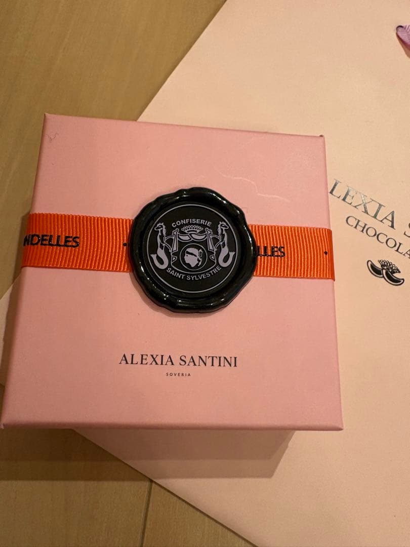 サロンデュショコラ　アレクシアサンティニ　フィゲット