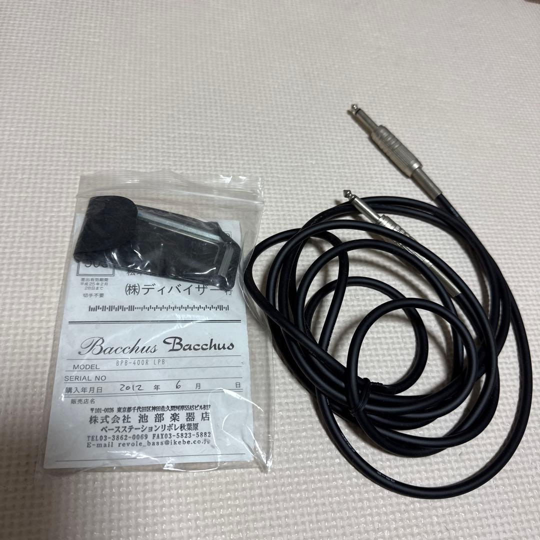 Bacchus エレキベース 青　カバー付き