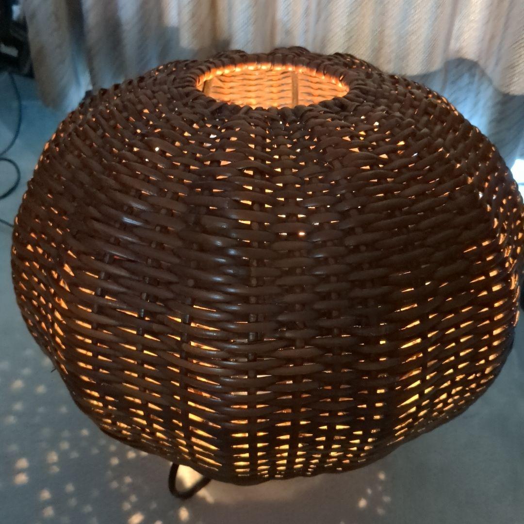 籐製　丸型　ライト　レトロ
