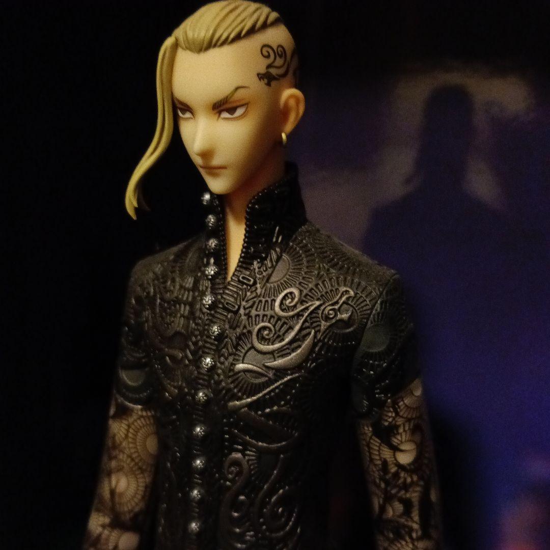 龍宮寺堅フィギュア　モデル25巻表紙