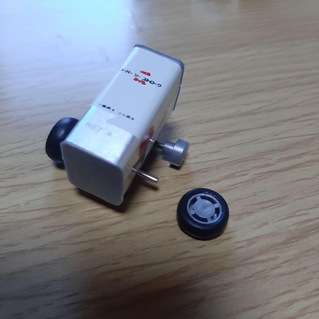 ミニカー　昭和レトロ　金色50点　銀色33点