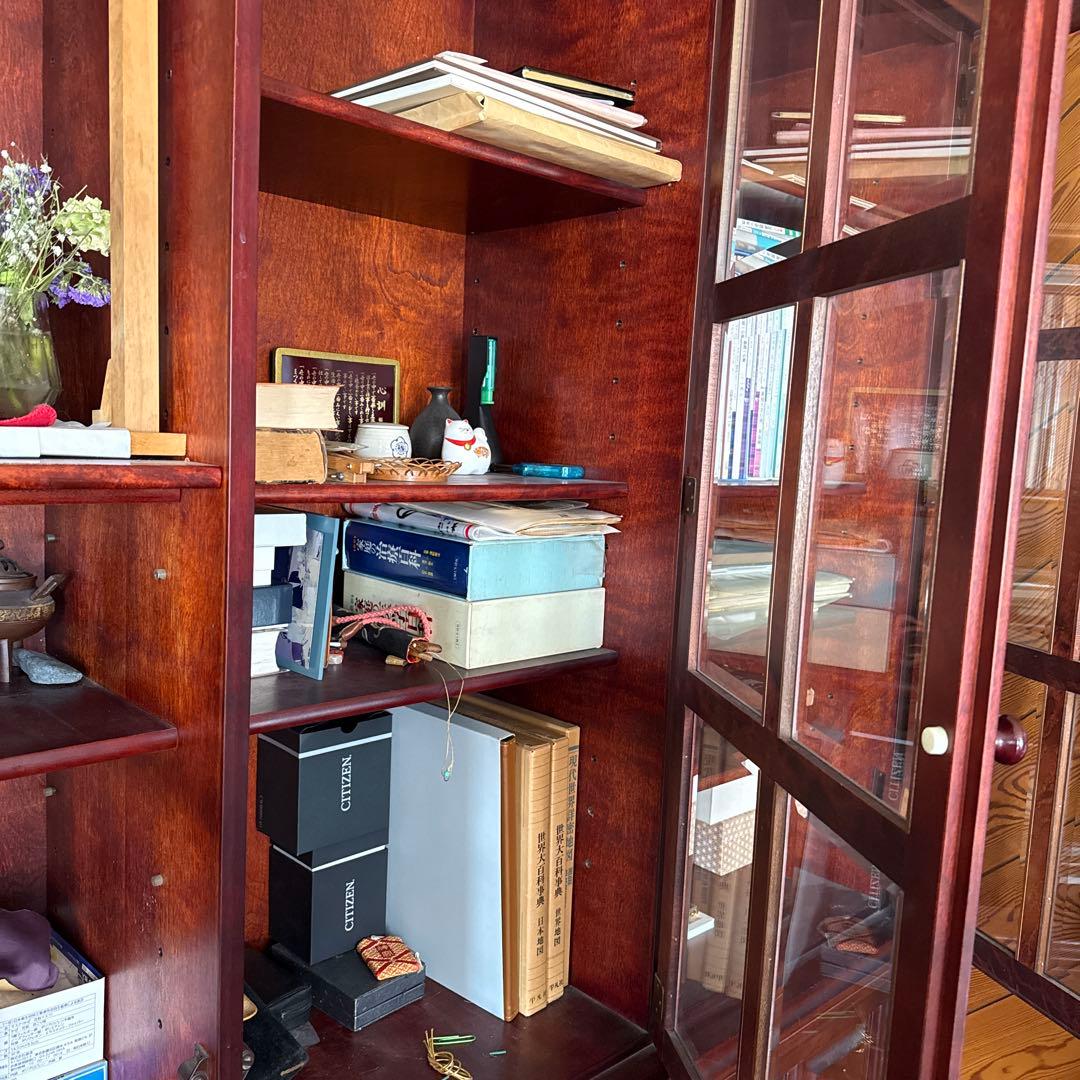 木製ガラス扉付きキャビネット＊アンティーク