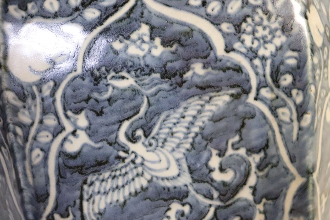 中国　染付六角瓶　鳳凰&雲鶴紋　送料込み1116