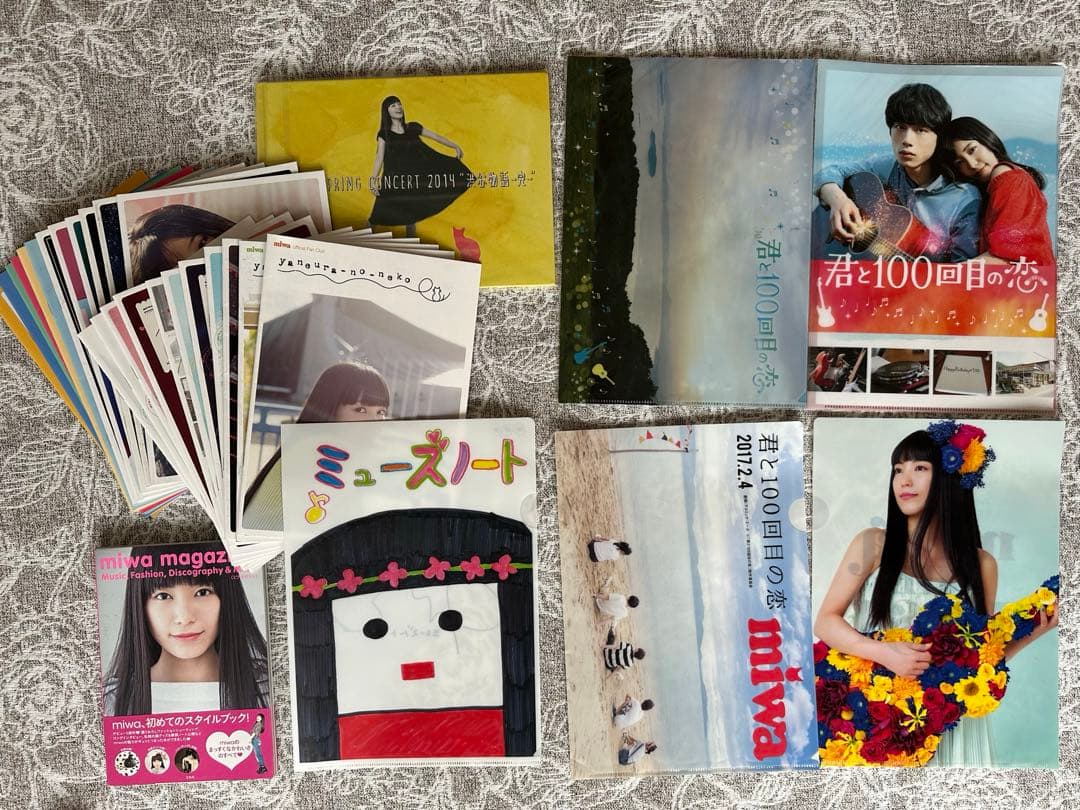 miwaグッズセット（ライブT、タオル、キーホルダー、完バッチ、ファイルect）