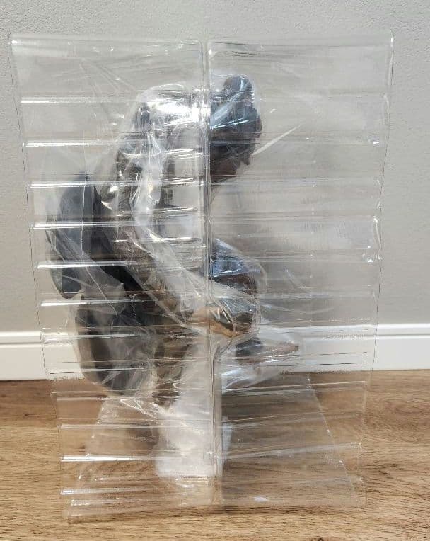 一番くじ 進撃の巨人 A賞 獣の巨人 フィギュア【持ち手部分破損】