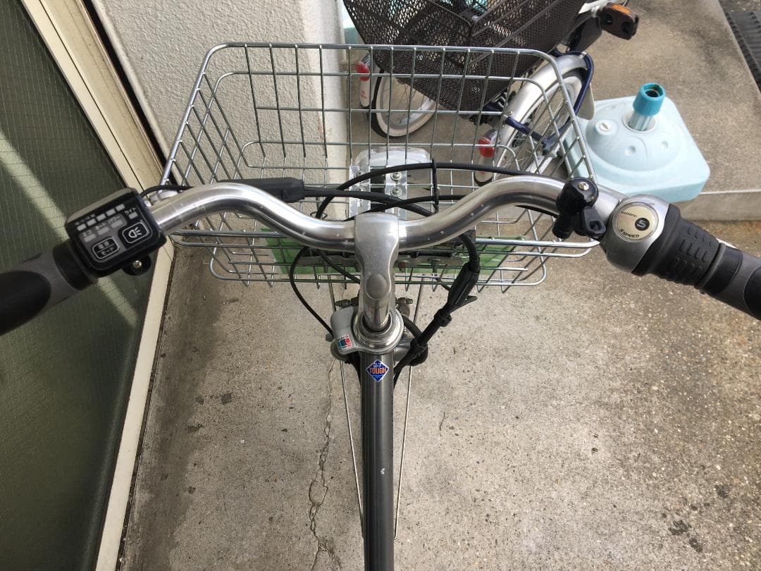 地域限定送料無料　アルベルト　5段変速　27インチ　シルバー　神戸　電動自転車