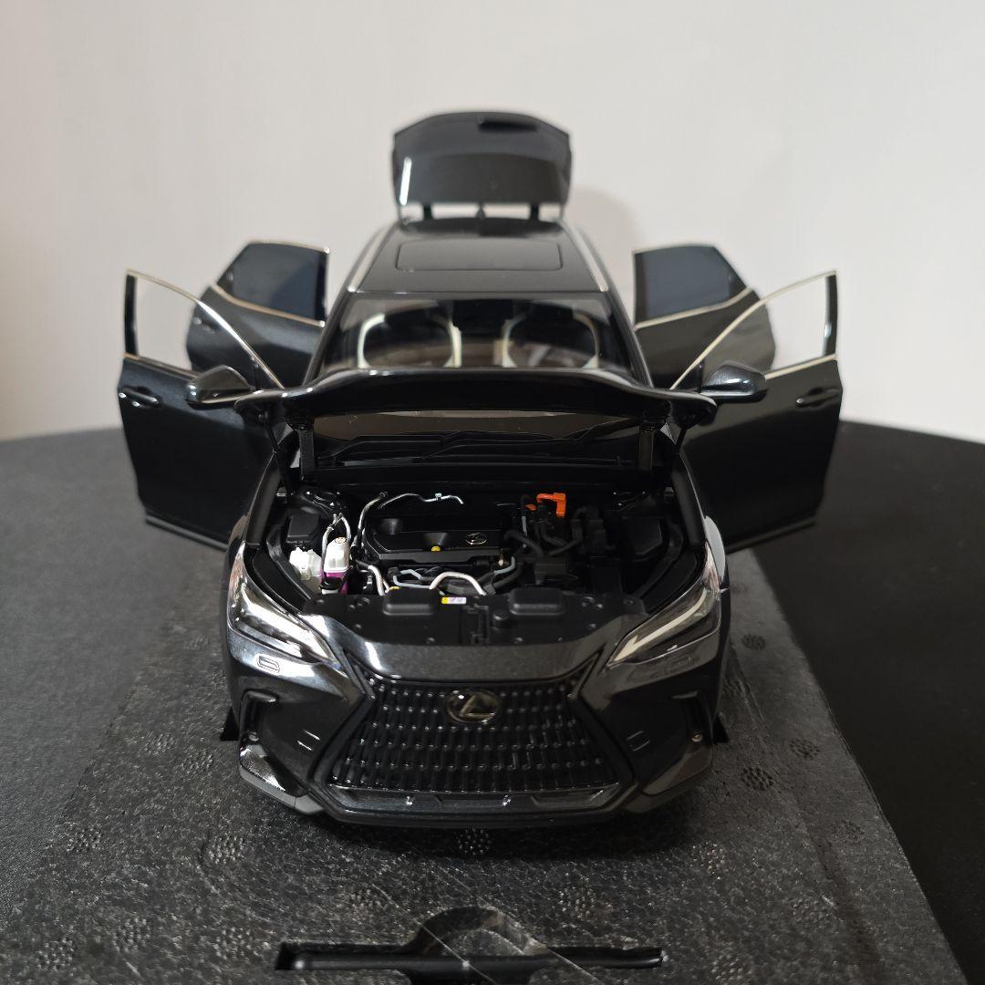 京商　レクサス　NX 450h+ 1/18 ミニカー　グラファイトブラック